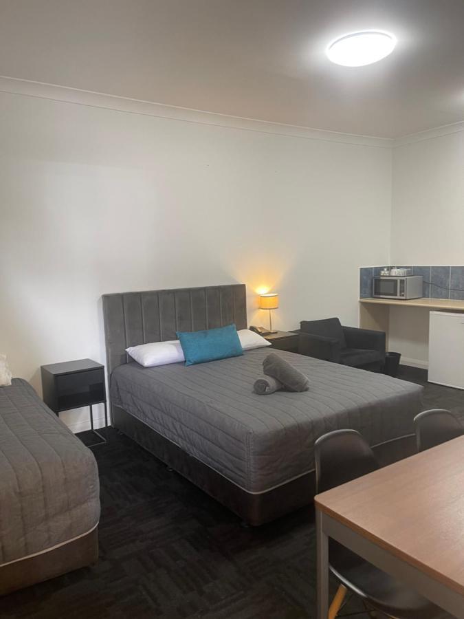 City West Motel Аделаида Экстерьер фото