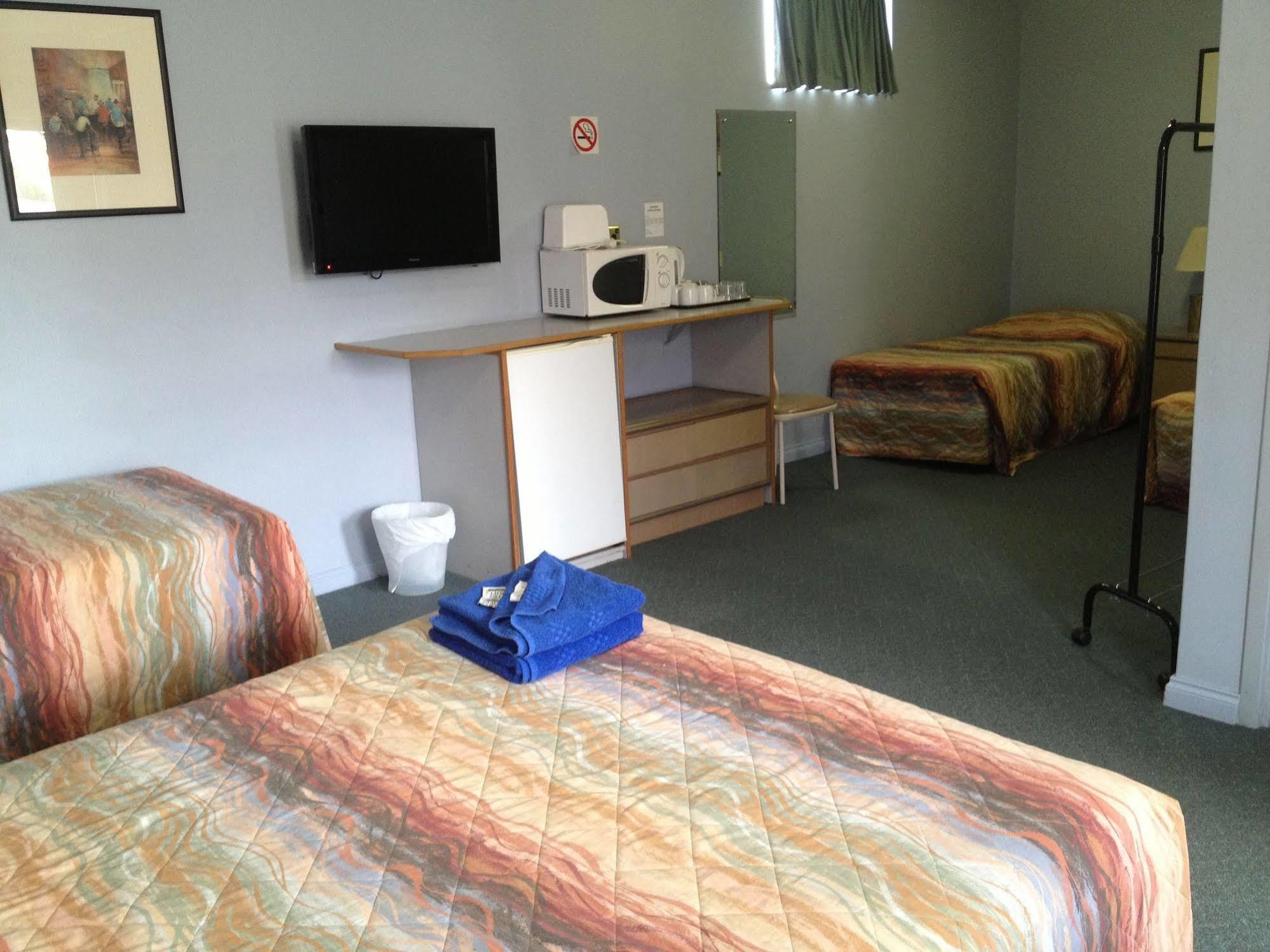 City West Motel Аделаида Экстерьер фото
