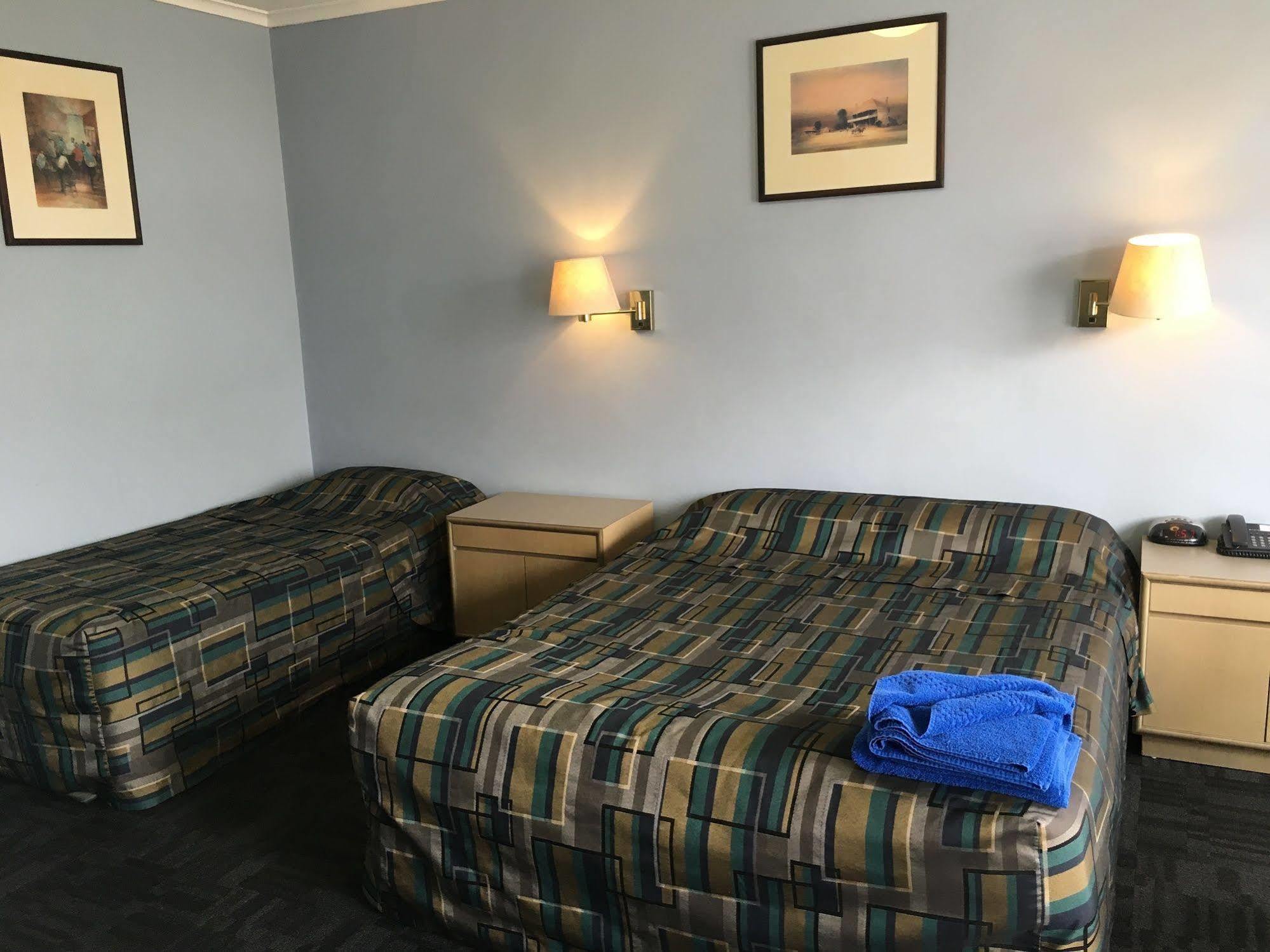 City West Motel Аделаида Экстерьер фото